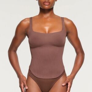 SKIMS BONDED LONG CORSET bnwt